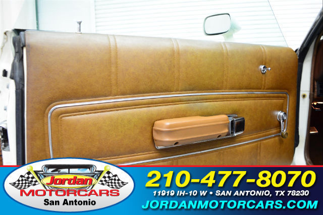 1971 Ford Ranchero Squire - photo 10