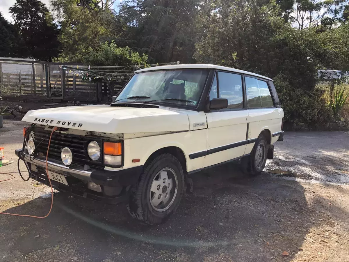 Range Rover restoration project. 1973 Land Rover Range Rover