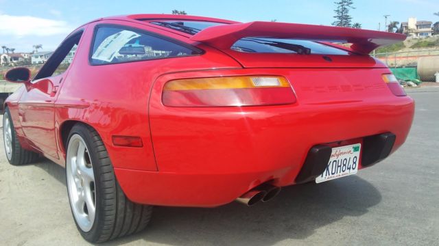 1988 Porsche 928 S4 RARE 1 of 1,792 for USA in '88 - photo 12