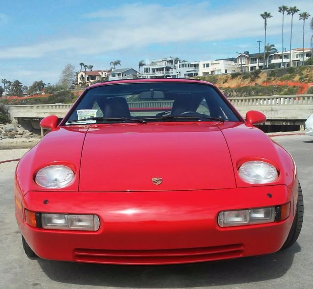 1988 Porsche 928 S4 RARE 1 of 1,792 for USA in '88 - photo 7