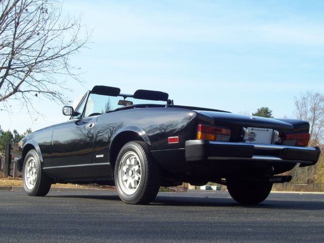 1985 Fiat Spider 2000 Pininfarina Azzura - photo 2