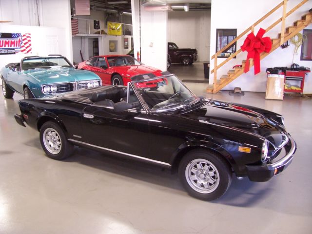 1985 Fiat Spider 2000 Pininfarina Azzura - photo 7