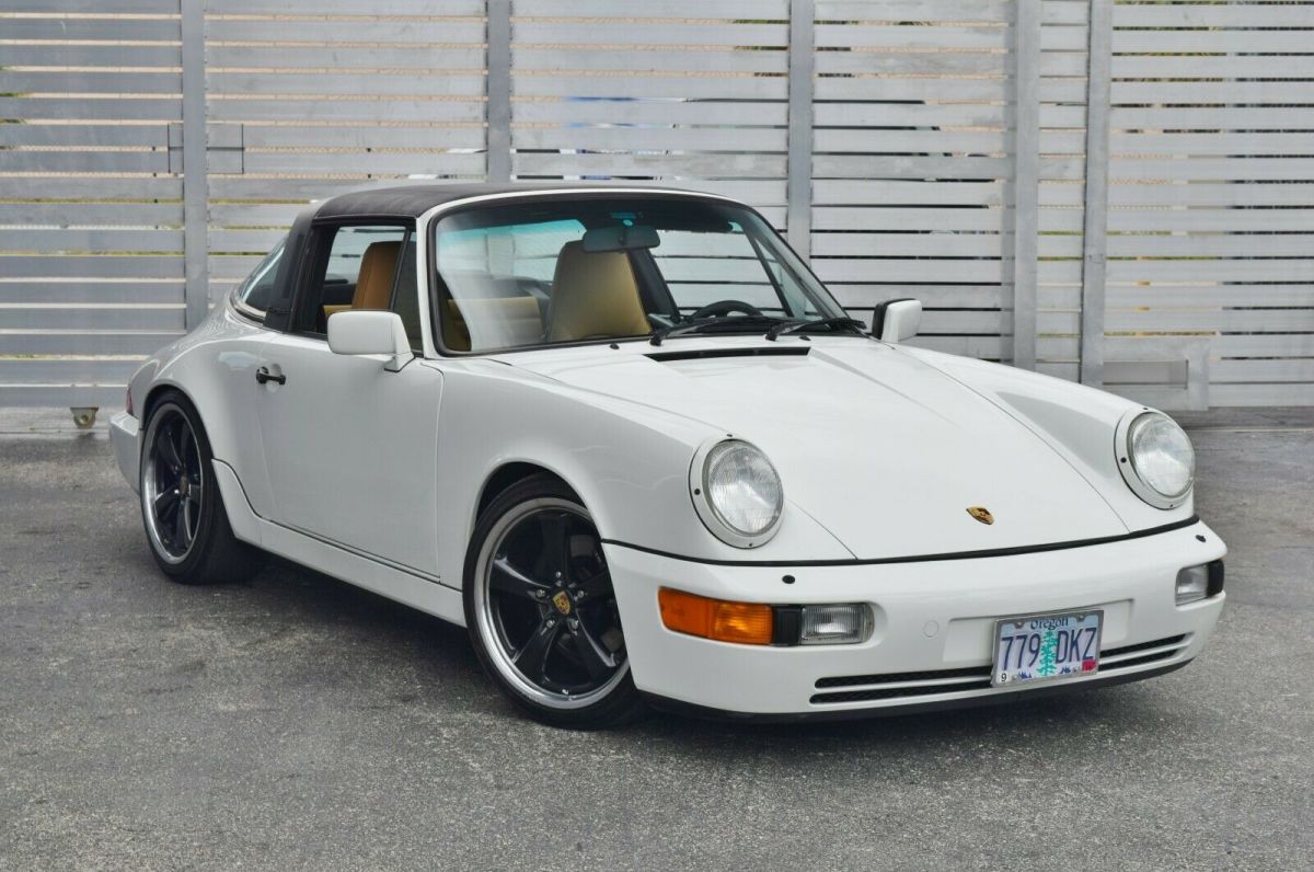 Rare 1 of 158 - ONLY 71K MILES! 5 Speed Manual - Carrera 2 - Clean History 1990 Porsche 911 Targa 964 C2