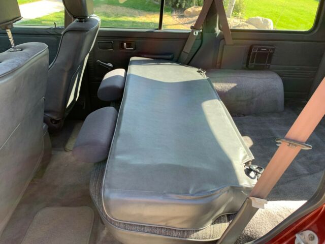 1990 Mitsubishi Montero LS - photo 11