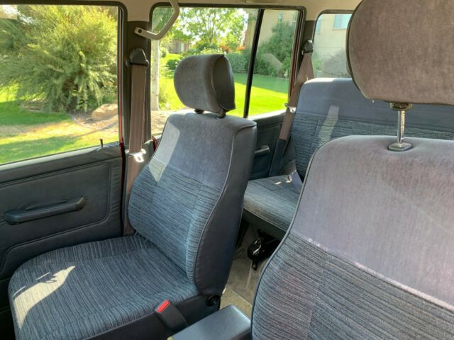 1990 Mitsubishi Montero LS - photo 9