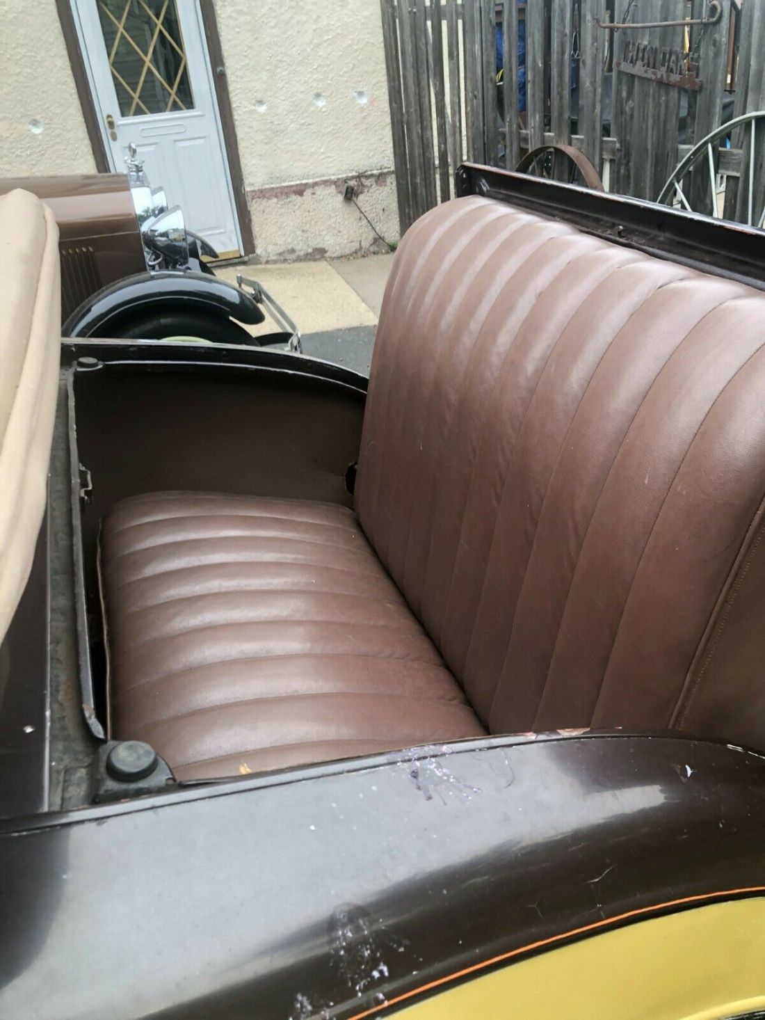 1930 Ford Model A - photo 6