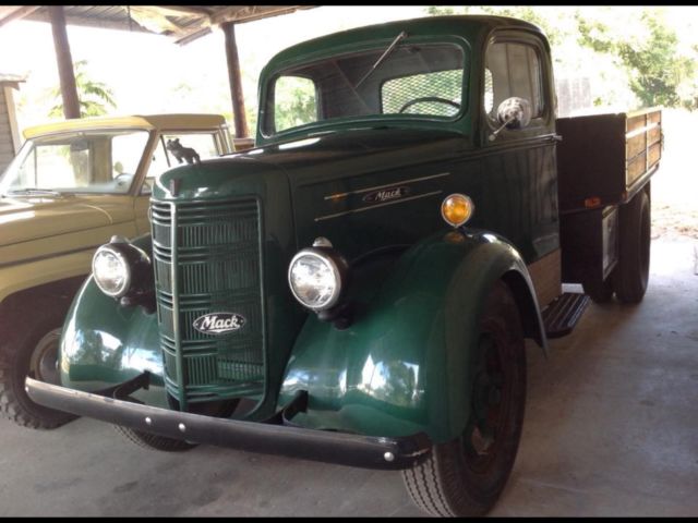 1942 Other Makes Mack DE - photo 2