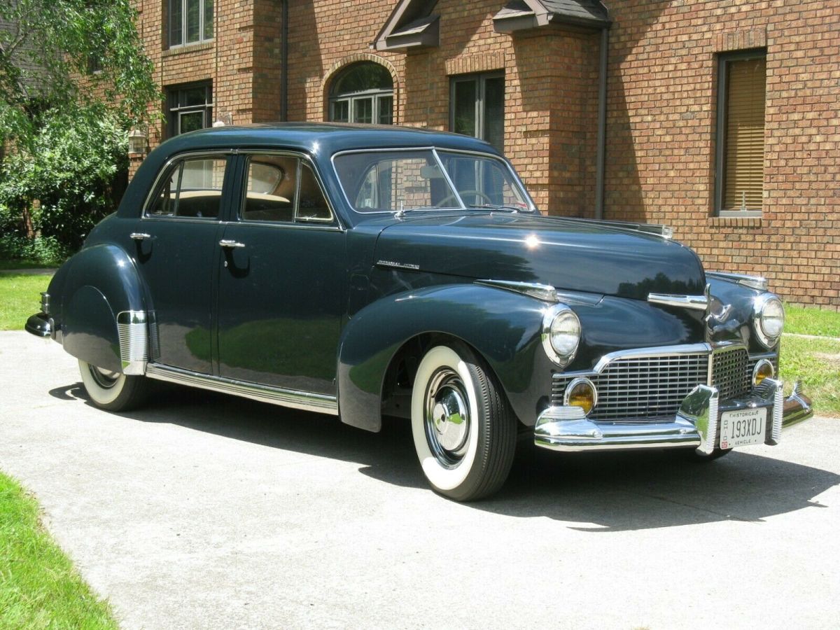 RARE 1942 Model, Triple-plated Chrome, 226 CID Flathead Six, 3-Speed Manual, WOW 1942 Studebaker Commander Skyway Land Cruiser