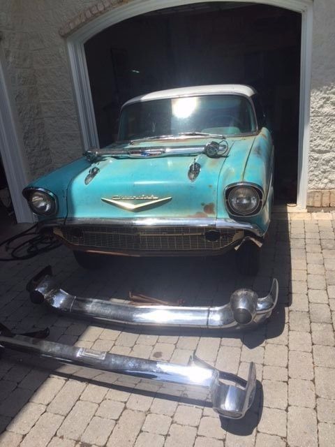 1957 Chevrolet Bel Air/150/210 Ivory/Turquse - photo 3