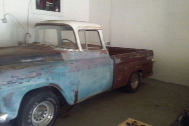 1958 GMC 101 1958 GMC DELUXE 1/2 ton Fleetside = CHEVY APACHE - photo 4