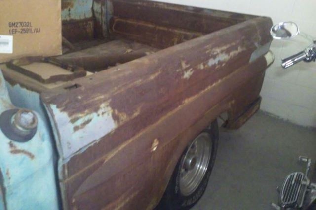 1958 GMC 101 1958 GMC DELUXE 1/2 ton Fleetside = CHEVY APACHE - photo 9