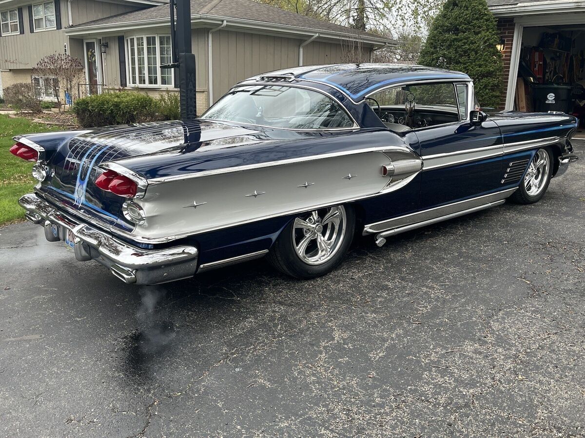 1958 Pontiac Bonneville - photo 2
