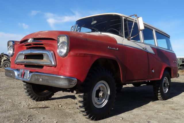 RARE 1959 International Travelsll, A Series 4x4, Very original 1959 International Harvester Travelall Custom