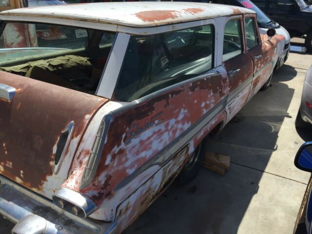 1959 Plymouth Suburban - photo 2