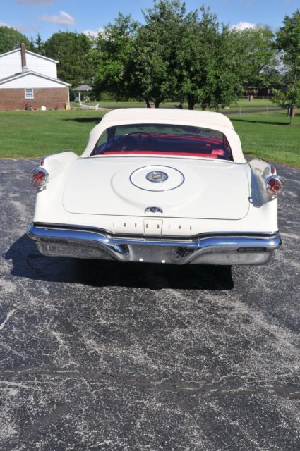 1960 Chrysler Imperial - photo 12