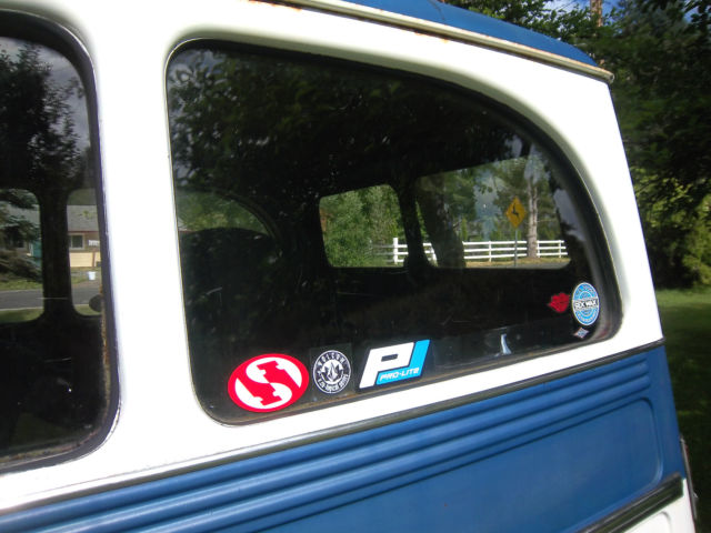 1960 Willys 2 Door Wagon! 2 Wheel Drive! Station Wagon Surf Wagon - photo 4