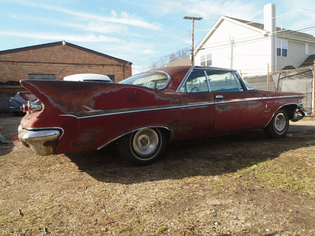 1961 Chrysler Imperial Crown - photo 3