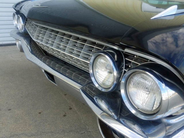 1961 Cadillac DeVille SEDAN DEVILLE - photo 9