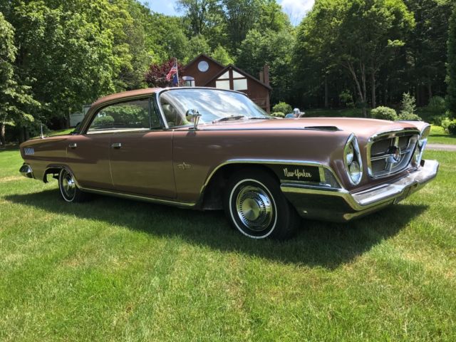 1962 Chrysler New Yorker 4 Door Hardtop - photo 6