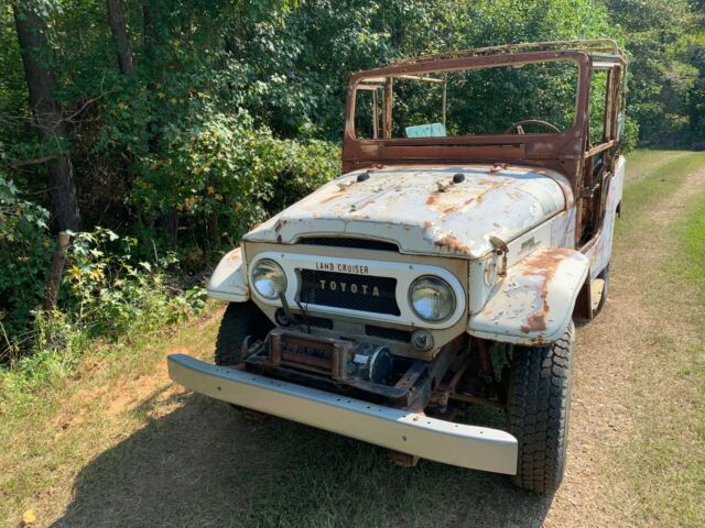 1962 Toyota Land Cruiser FJ40 - photo 2