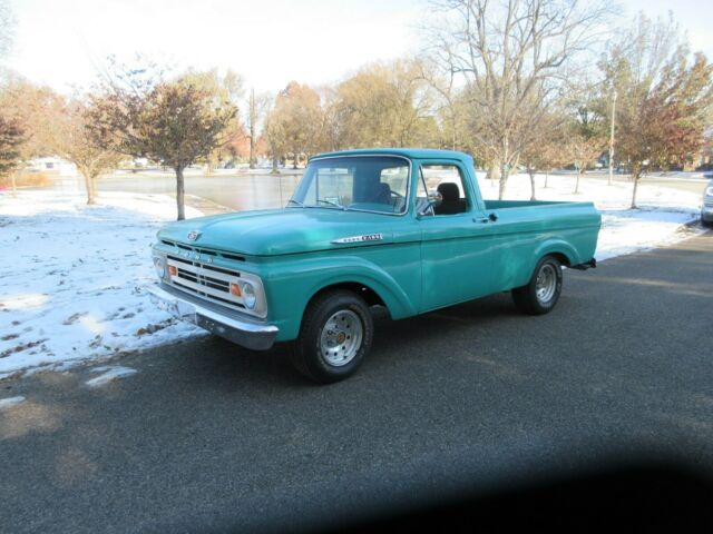 Rare 1962 Ford F100 Unibody Pick-up 1962 Ford F-100 Unibody Truck Short Bed Custom Cab NICE!