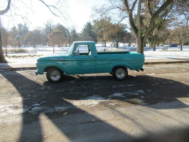1962 Ford F-100 Unibody Truck Short Bed Custom Cab NICE! - photo 5