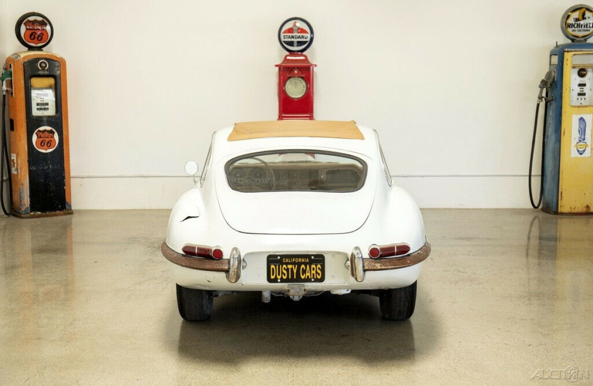 1962 Jaguar E-Type 3.8 liter Series 1 Coupe - photo 4