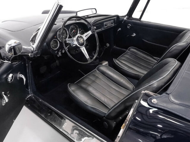 1963 Alfa Romeo 2600 Spider by Touring - photo 7