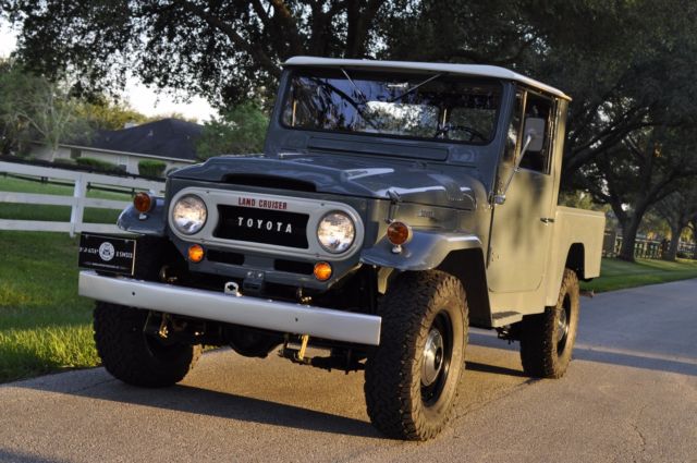 Rare 1963 Toyota Land Cruiser FJ45 Short Bed - Restored (FJ40 FJ43 BJ40 FJ55) 1963 Toyota Land Cruiser FJ45 Short Bed (not FJ40 BJ40 FJ43)