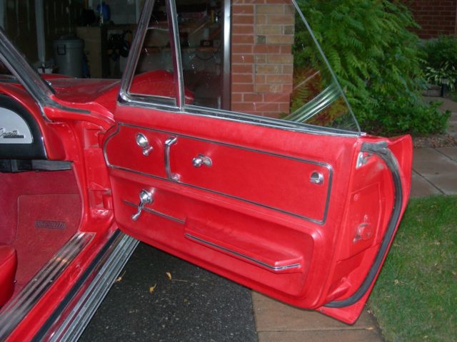1965 Chevrolet Corvette Convertible - photo 13