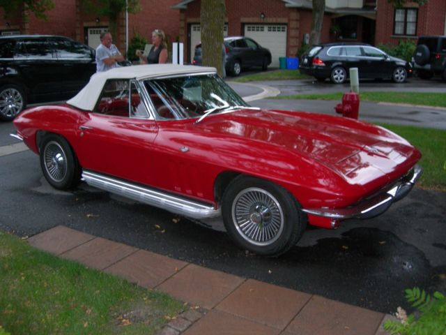 1965 Chevrolet Corvette Convertible - photo 3