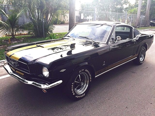 1965 Ford Mustang Shelby GT350H - photo 2