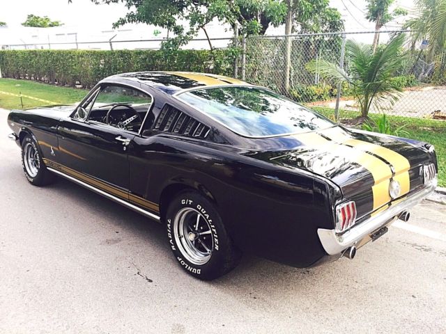 1965 Ford Mustang Shelby GT350H - photo 5