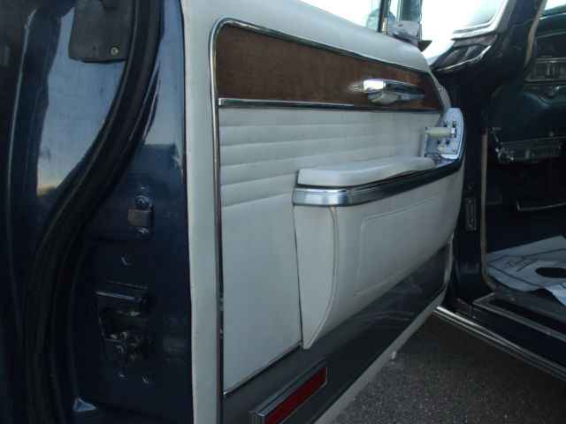1966 Chrysler Imperial CROWN COUPE - photo 9