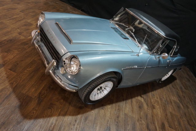 1966 Datsun 1600 Roadster - photo 5