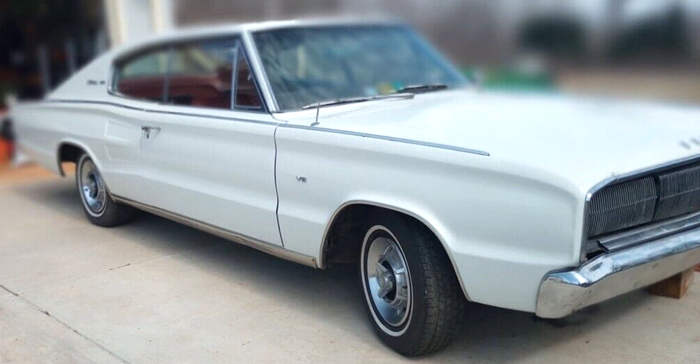 1966 Dodge Charger Fastback - photo 2