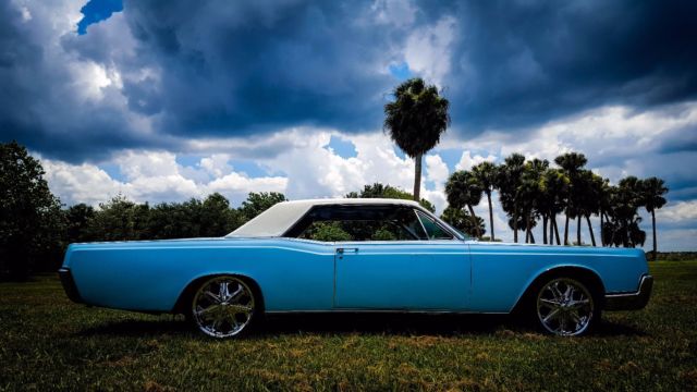 1966 Lincoln Continental Coupe - photo 8