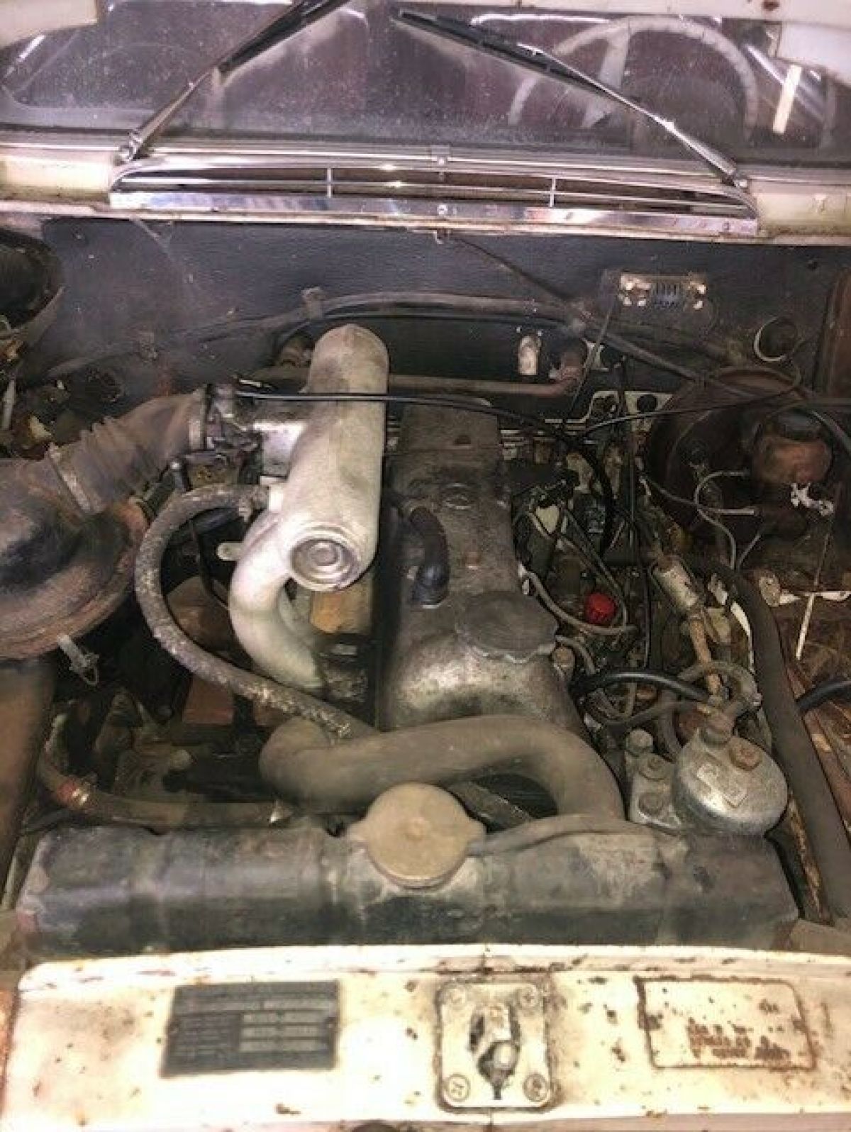 1966 Mercedes-Benz 200-Series - photo 10