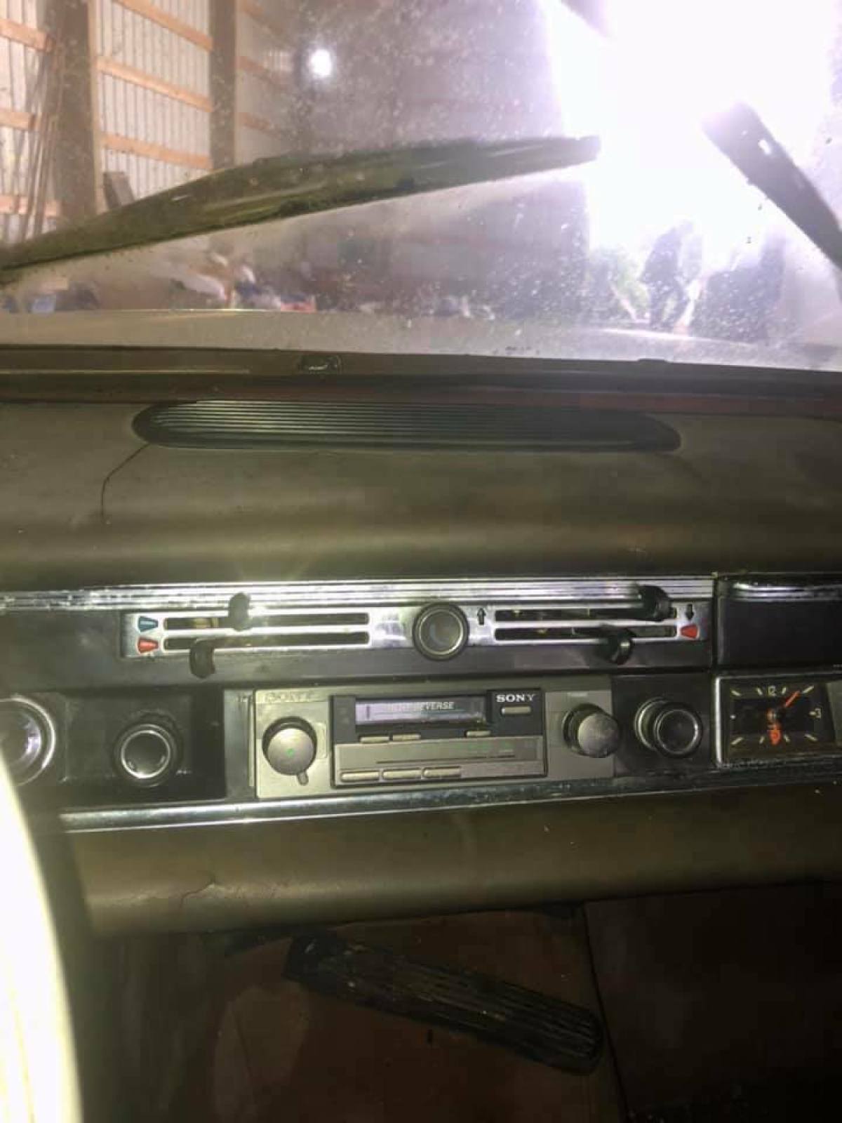 1966 Mercedes-Benz 200-Series - photo 5