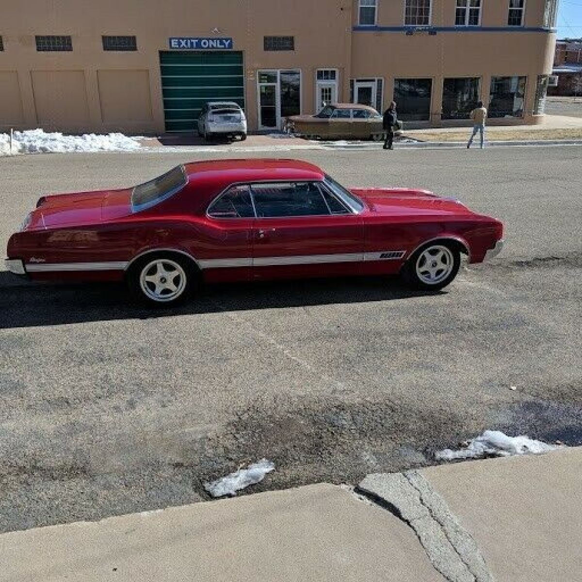 1966 Oldsmobile Cutlass - photo 2
