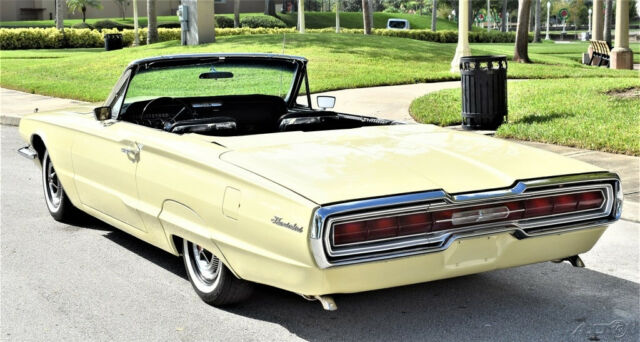 1966 Ford Thunderbird Convertible 390ci, Automatic 13k Actual Miles - photo 3