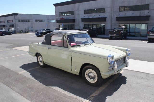 RARE 1966 TRIUMPH HERALD CONVERTIBLE- LEFT HD,RUST FREE, DRIVES & LOOKS GREAT 1966 Triumph Herald CONVERTIBLE