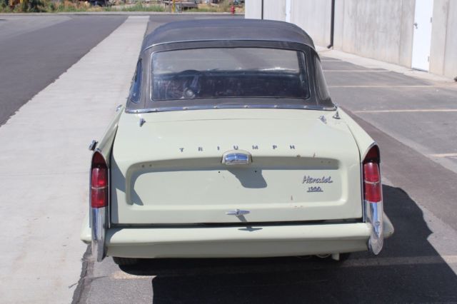 1966 Triumph Herald CONVERTIBLE - photo 3