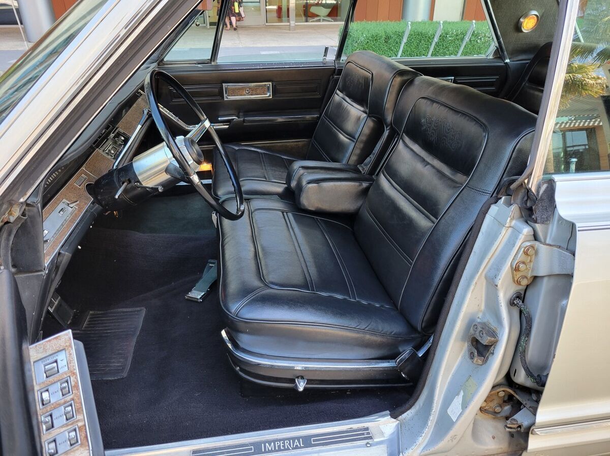 1967 Chrysler Imperial - photo 13