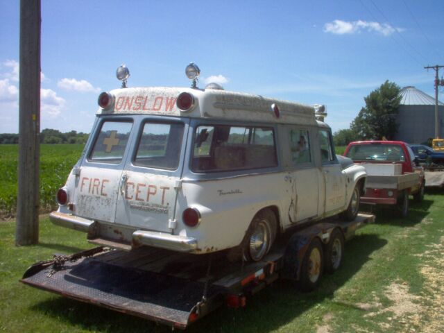 1967 International Harvester Travelall Ambulance - photo 7