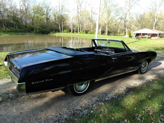 1967 Pontiac Grand Prix - photo 6