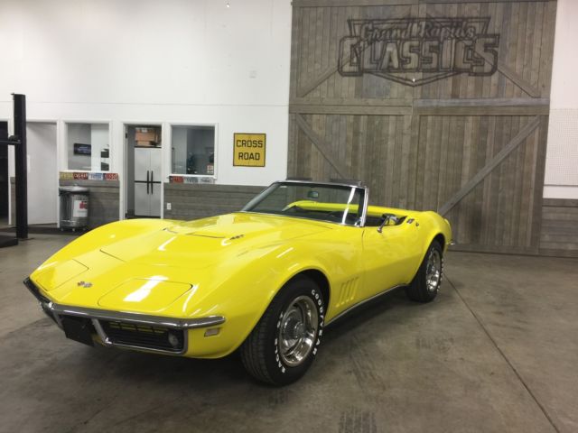 1968 Chevrolet Corvette Convertible L68 427 - photo 2