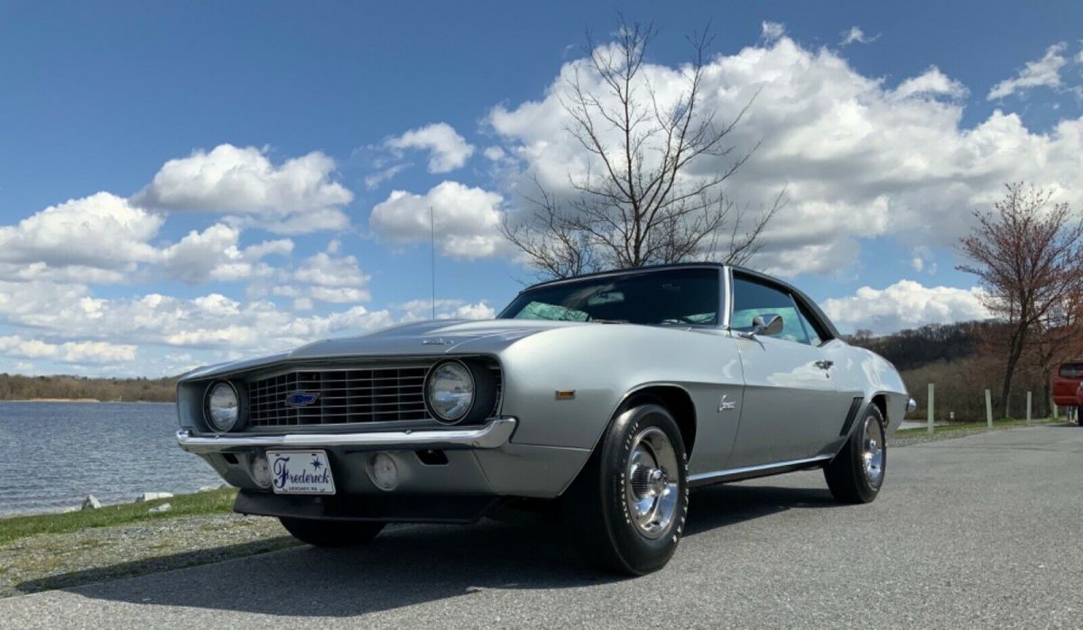 1969 Chevrolet Camaro Z28 - photo 2