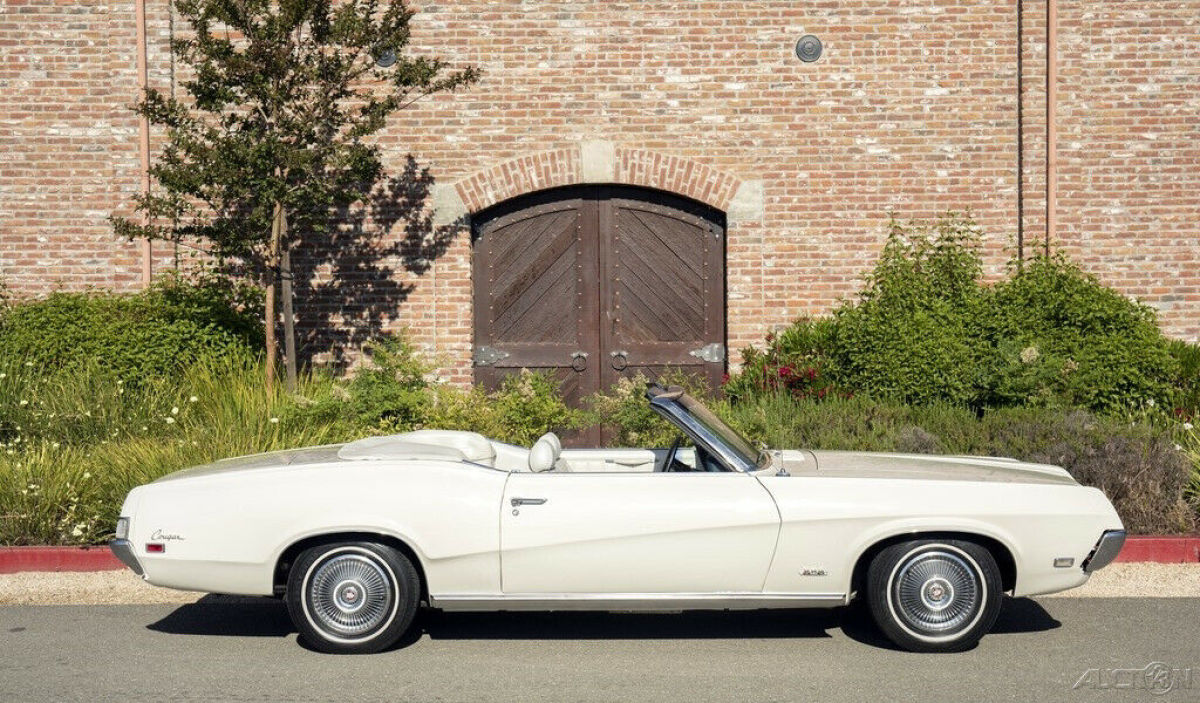 1969 Mercury Cougar XR7 Convertible - photo 6