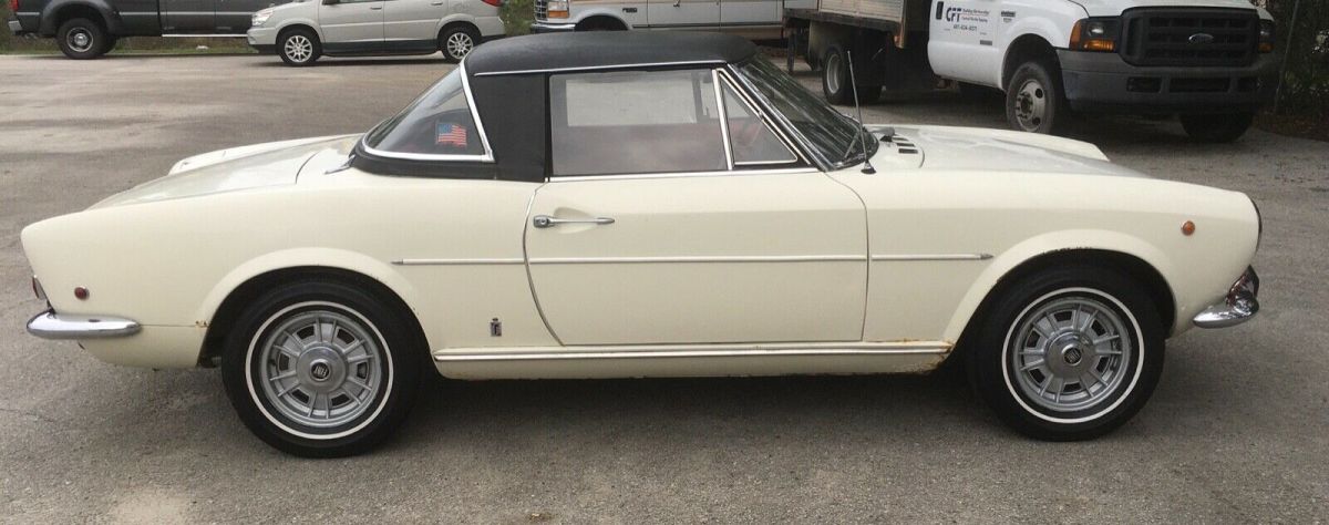 1969 Fiat 124 Spider - photo 4